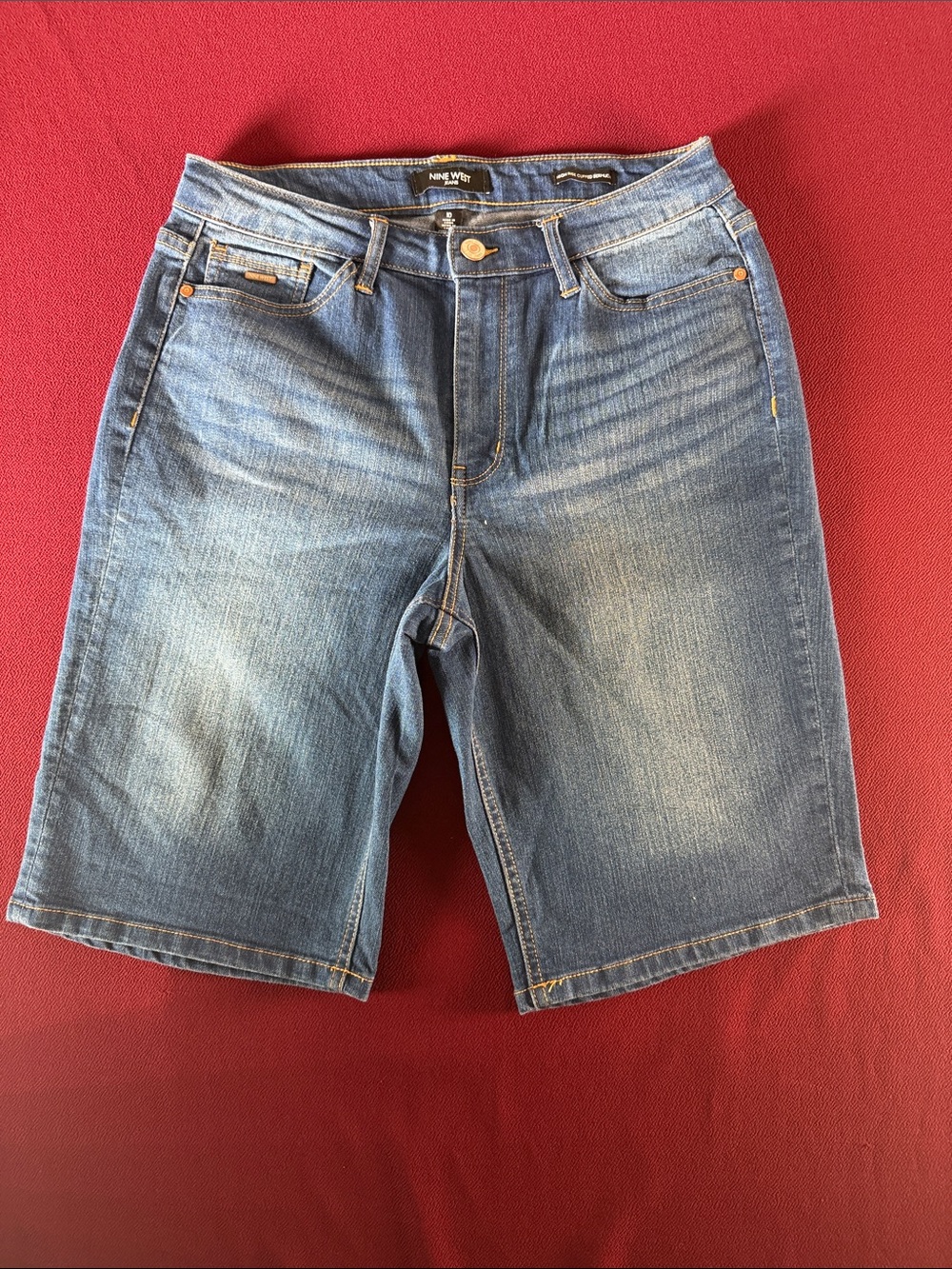 Nine West Womenโs Faded Blue Denim Jean Shorts
